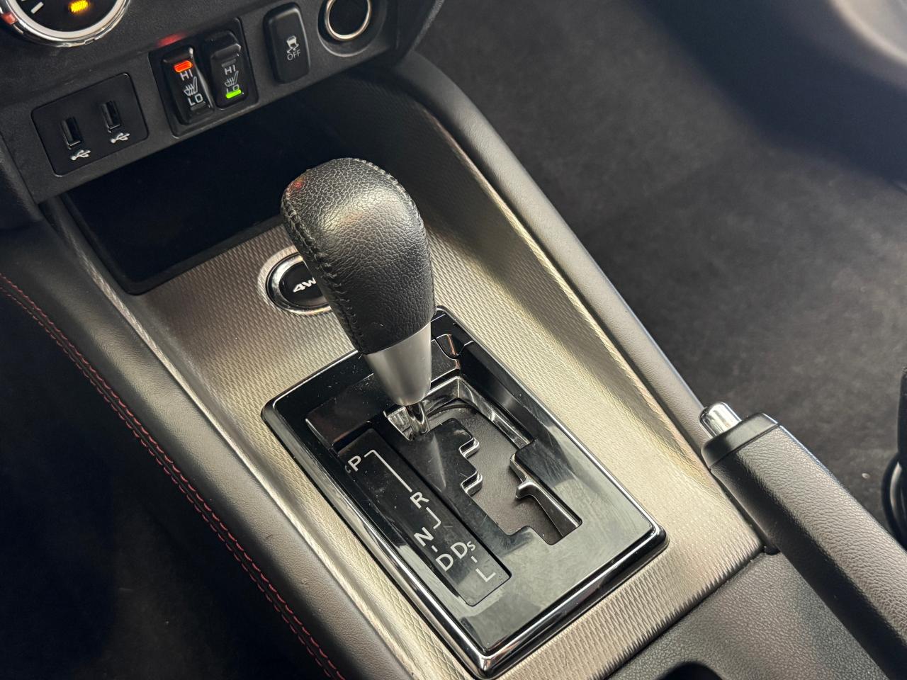 2018 Mitsubishi RVR SE+New Tires+Brakes+Camera+CLEAN CARFAX Photo88