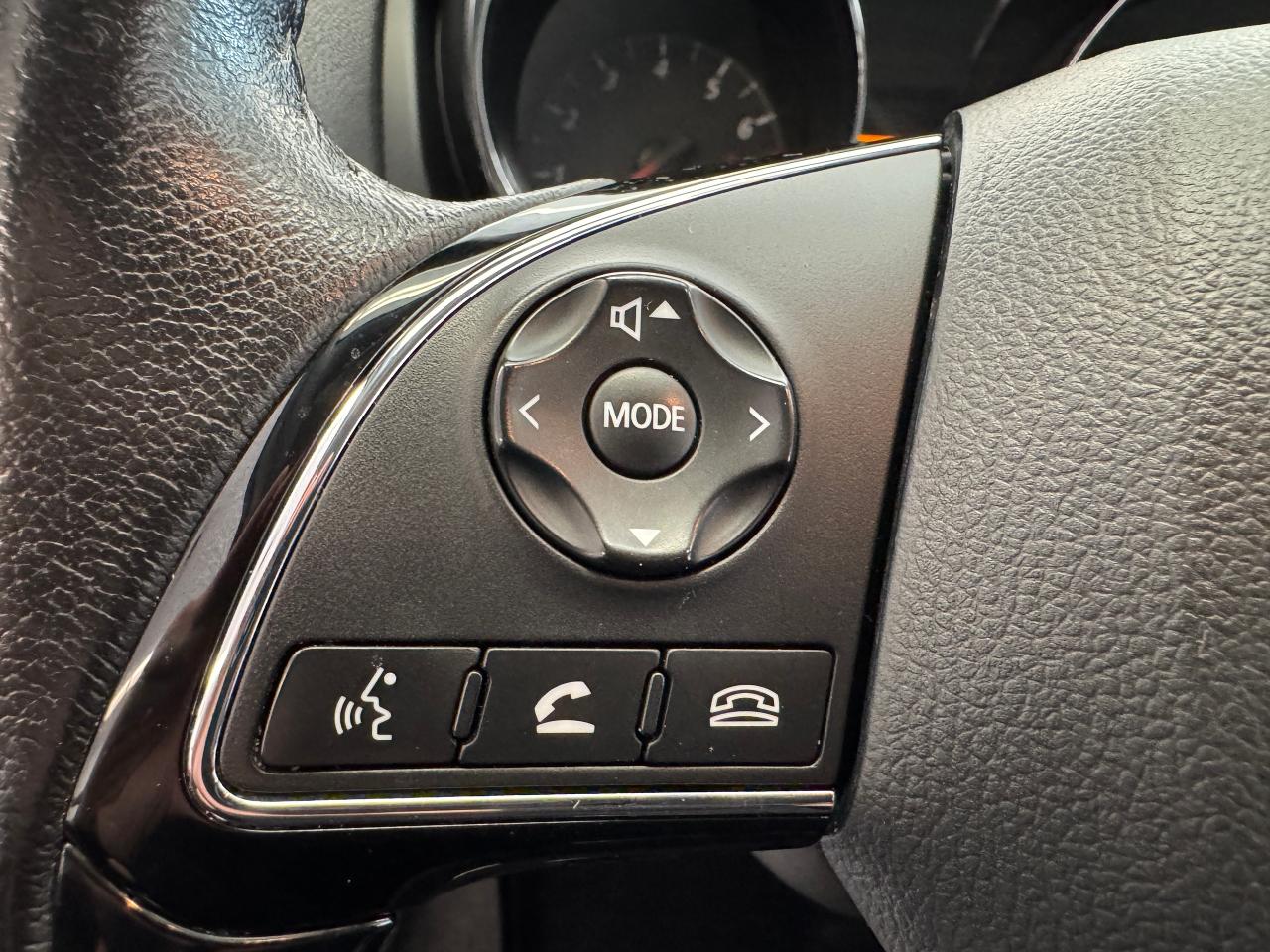 2018 Mitsubishi RVR SE+New Tires+Brakes+Camera+CLEAN CARFAX Photo40