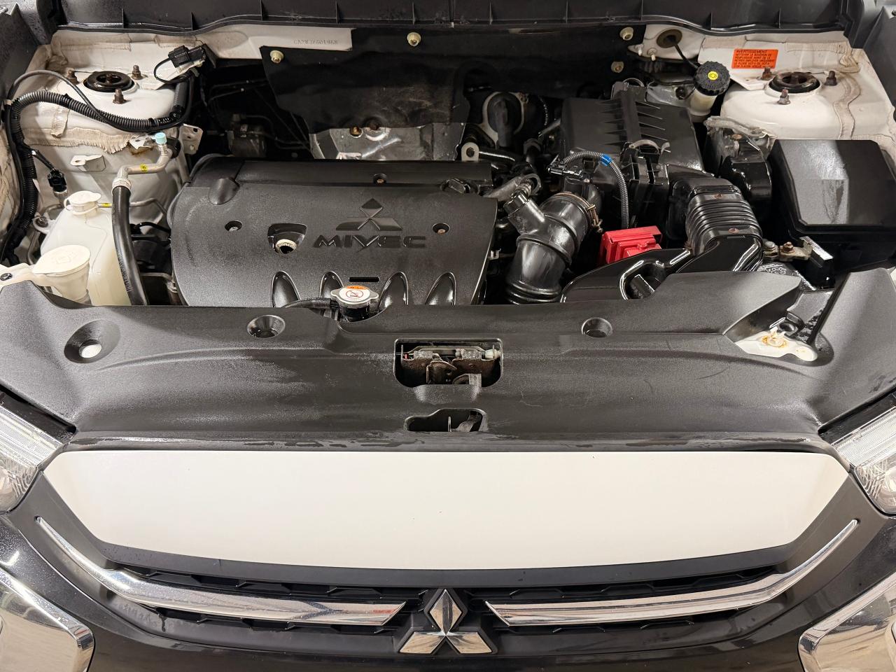 2018 Mitsubishi RVR SE+New Tires+Brakes+Camera+CLEAN CARFAX Photo67