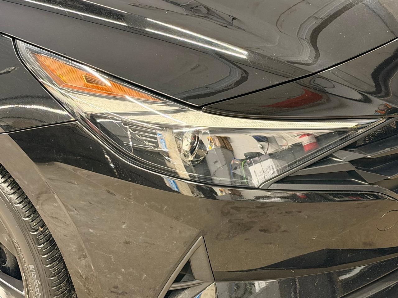 2021 Hyundai Elantra Preferred+New Brakes+LaneKeep+CLEAN CARFAX Photo18