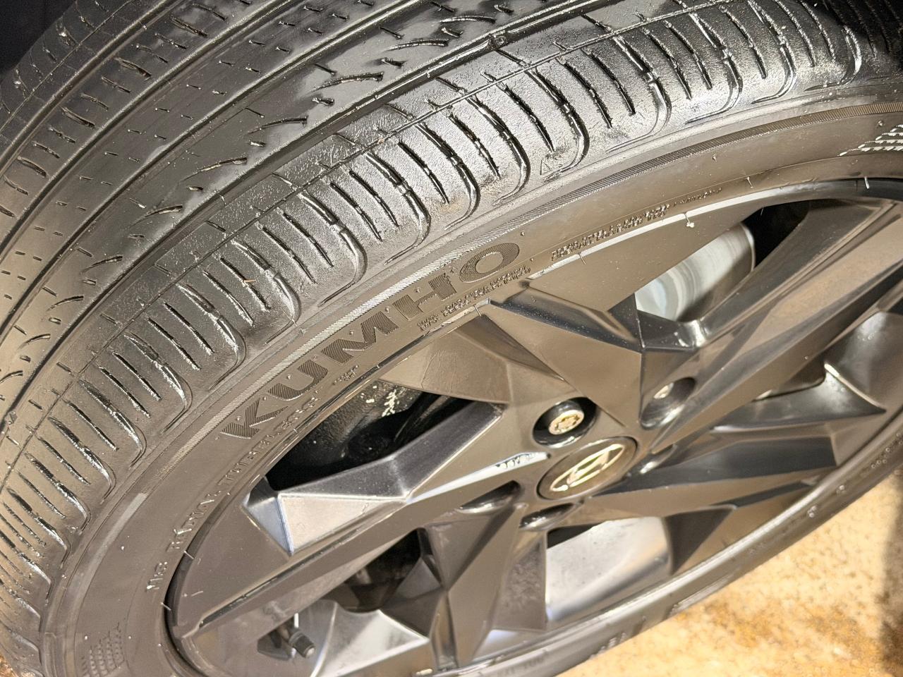 2021 Hyundai Elantra Preferred+New Brakes+LaneKeep+CLEAN CARFAX Photo64