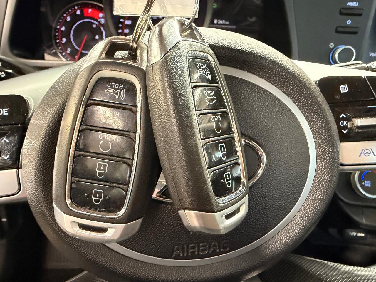 2021 Hyundai Elantra Preferred+New Brakes+LaneKeep+CLEAN CARFAX Photo72