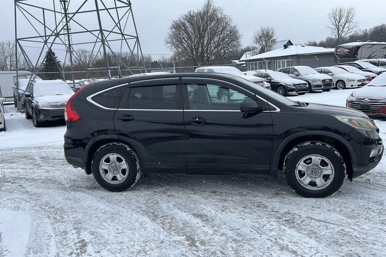 2015 Honda CR-V LX Photo2