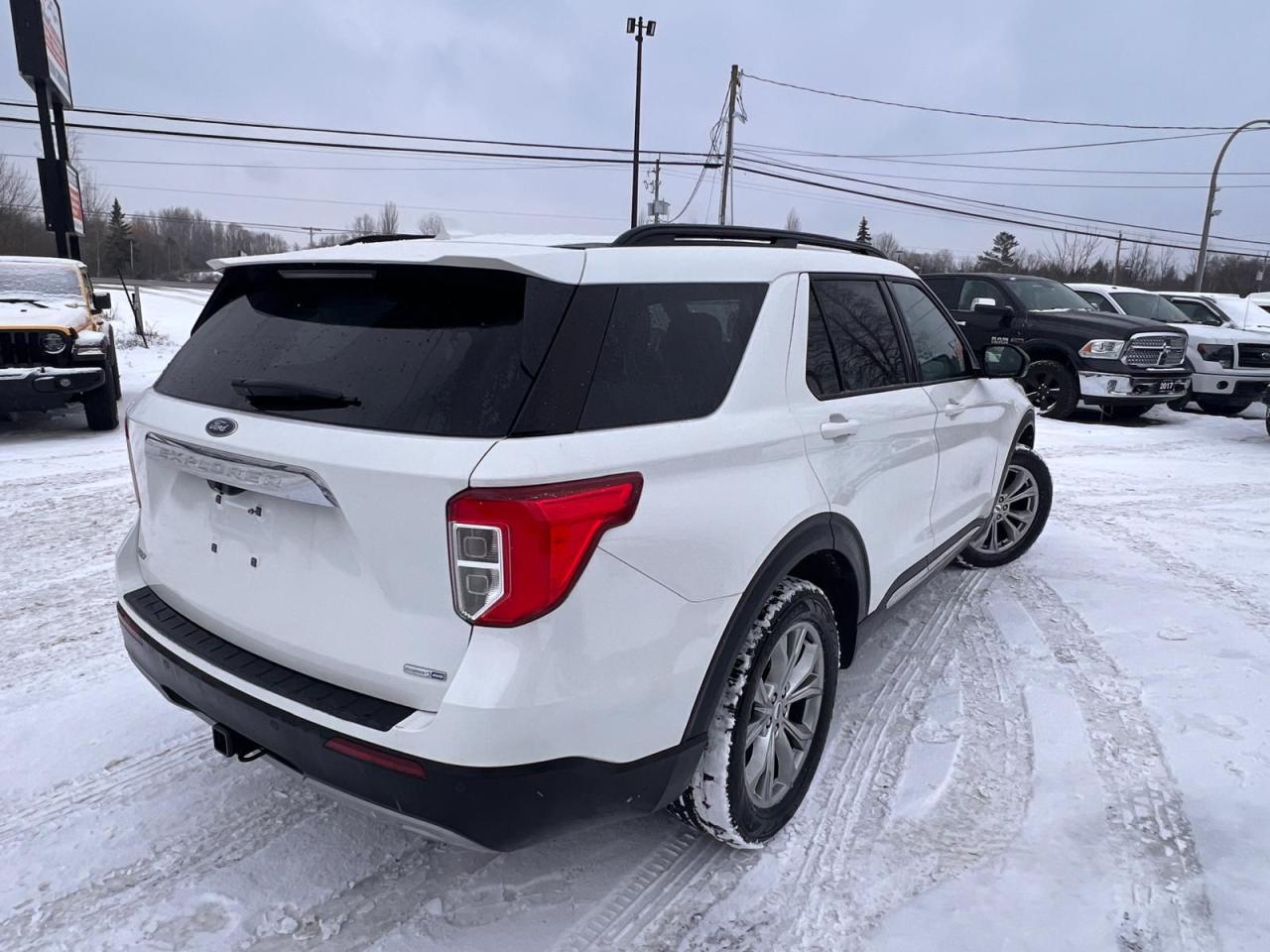 2020 Ford Explorer XLT Photo