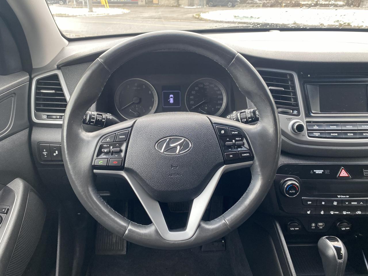 2016 Hyundai Tucson 1Owner/No Accidents/AWD/Automatic/1.6L Premium - Photo #15