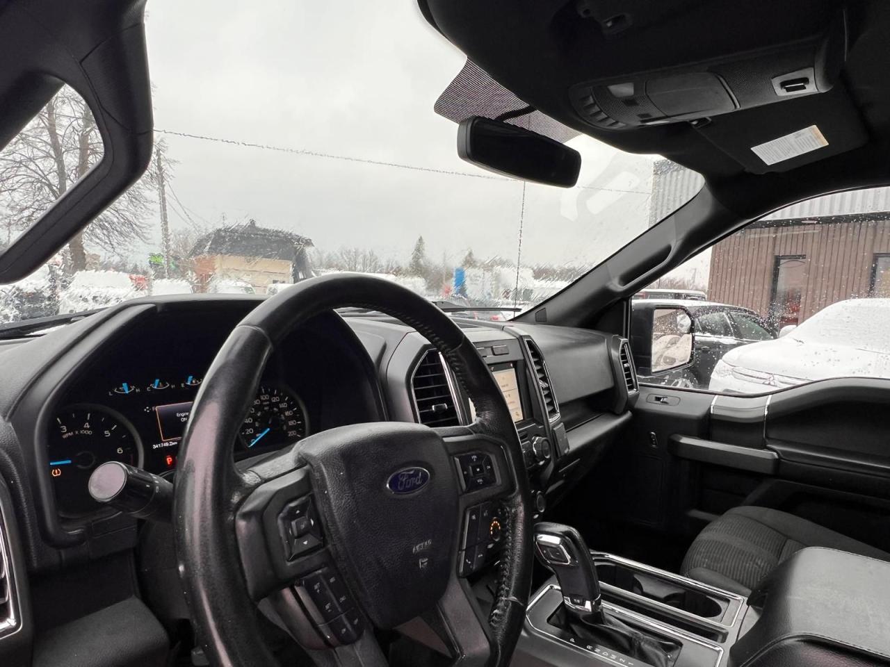 2016 Ford F-150 XLT Photo