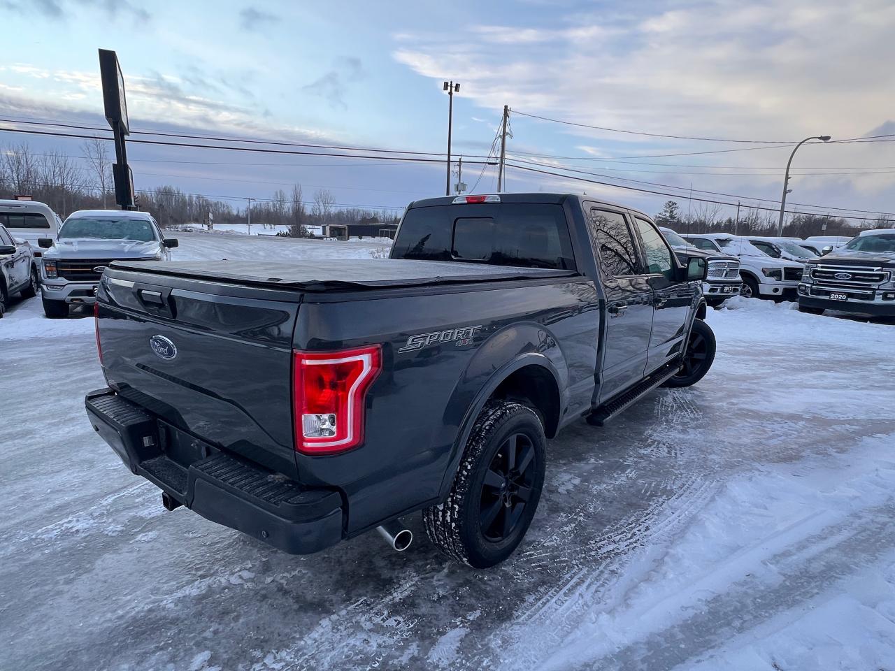 2016 Ford F-150 XLT Photo