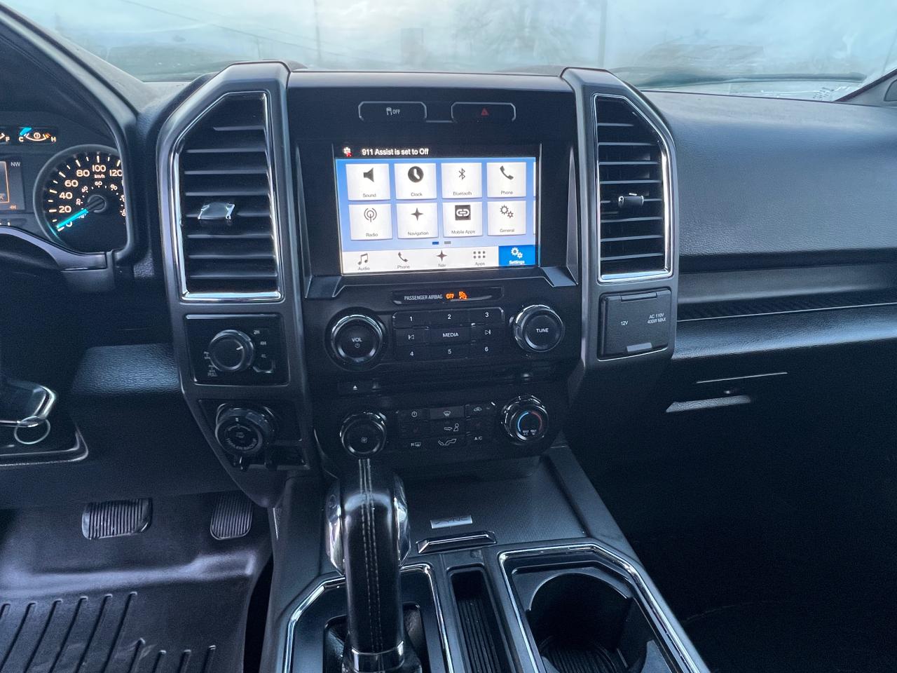 2016 Ford F-150 XLT Photo