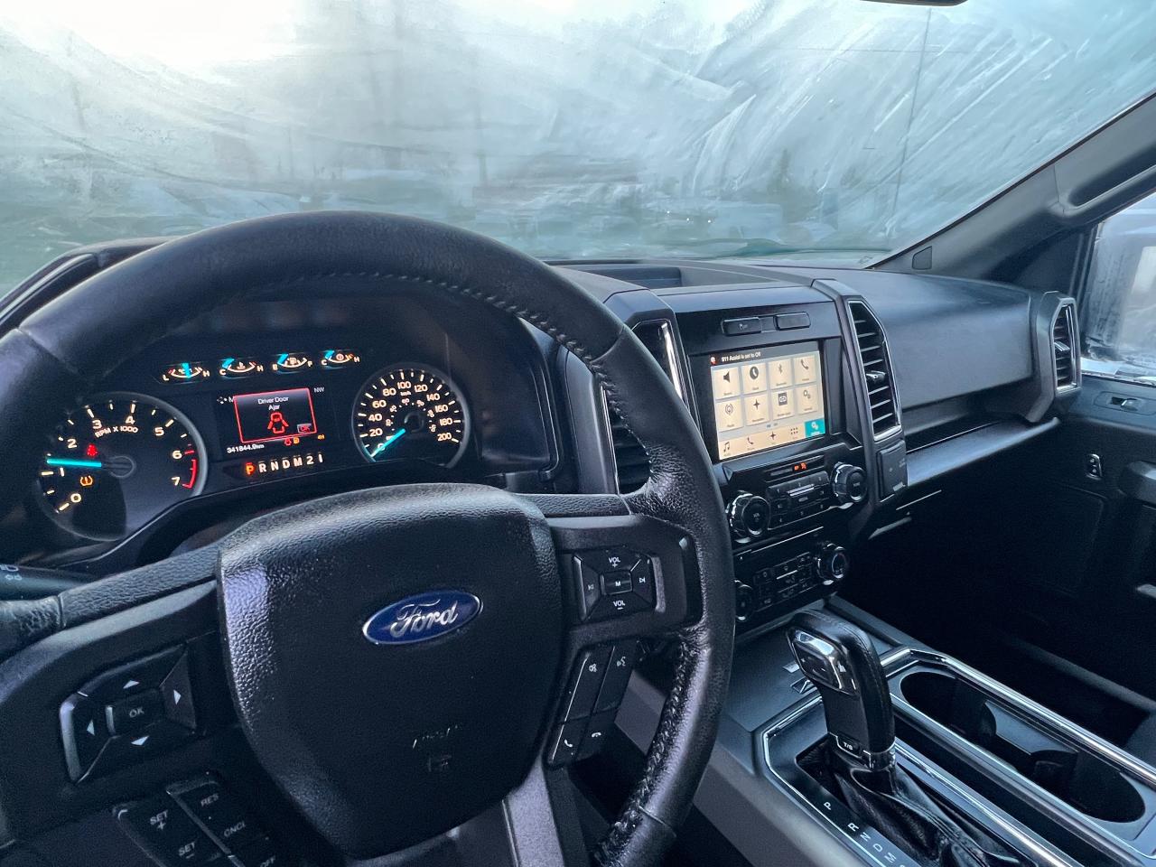 2016 Ford F-150 XLT Photo