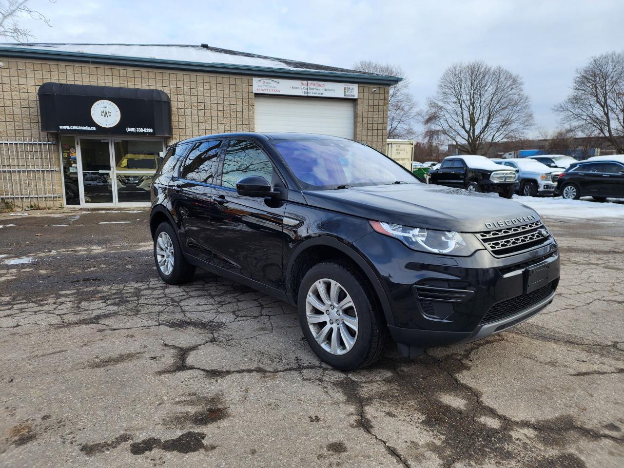 2018 Land Rover Discovery Sport SE Sport l AWD l REVERSE CAMERA l Heated Seats Photo