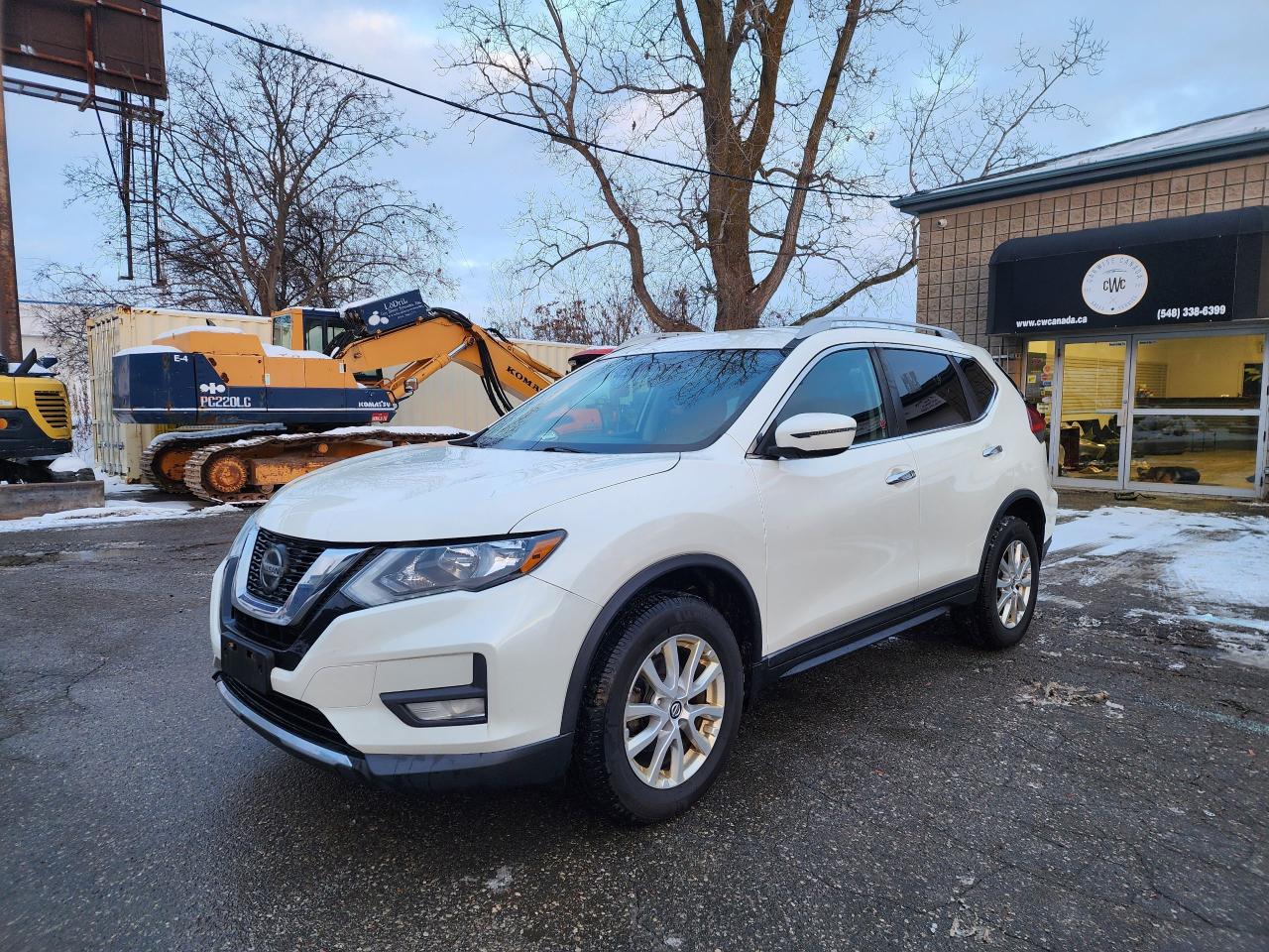 2020 Nissan Rogue SV l AWD l Clean Carfax l No Accidents - Photo #1