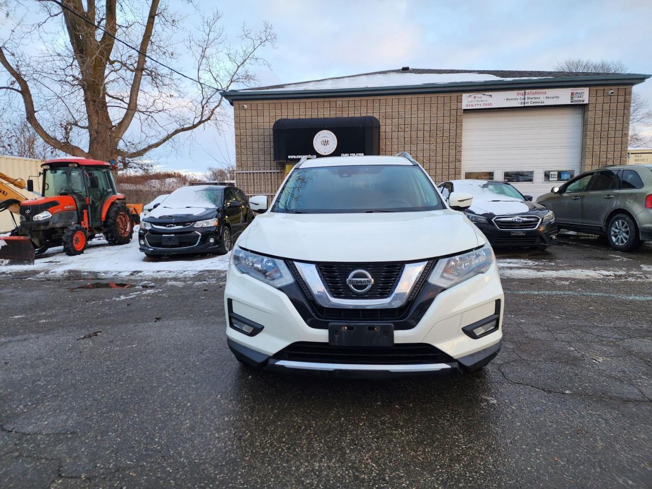 2020 Nissan Rogue SV l AWD l Clean Carfax l No Accidents