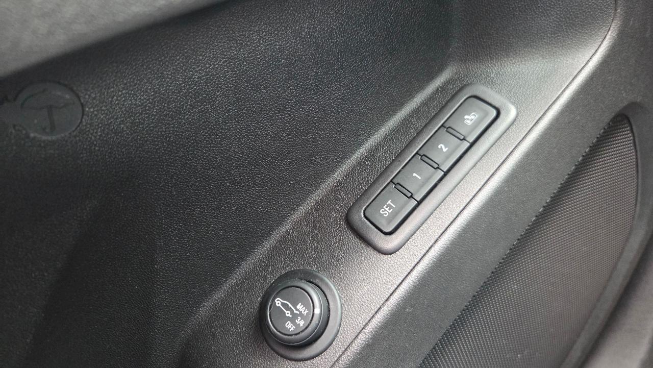 2018 Chevrolet Equinox Premier - Photo #18