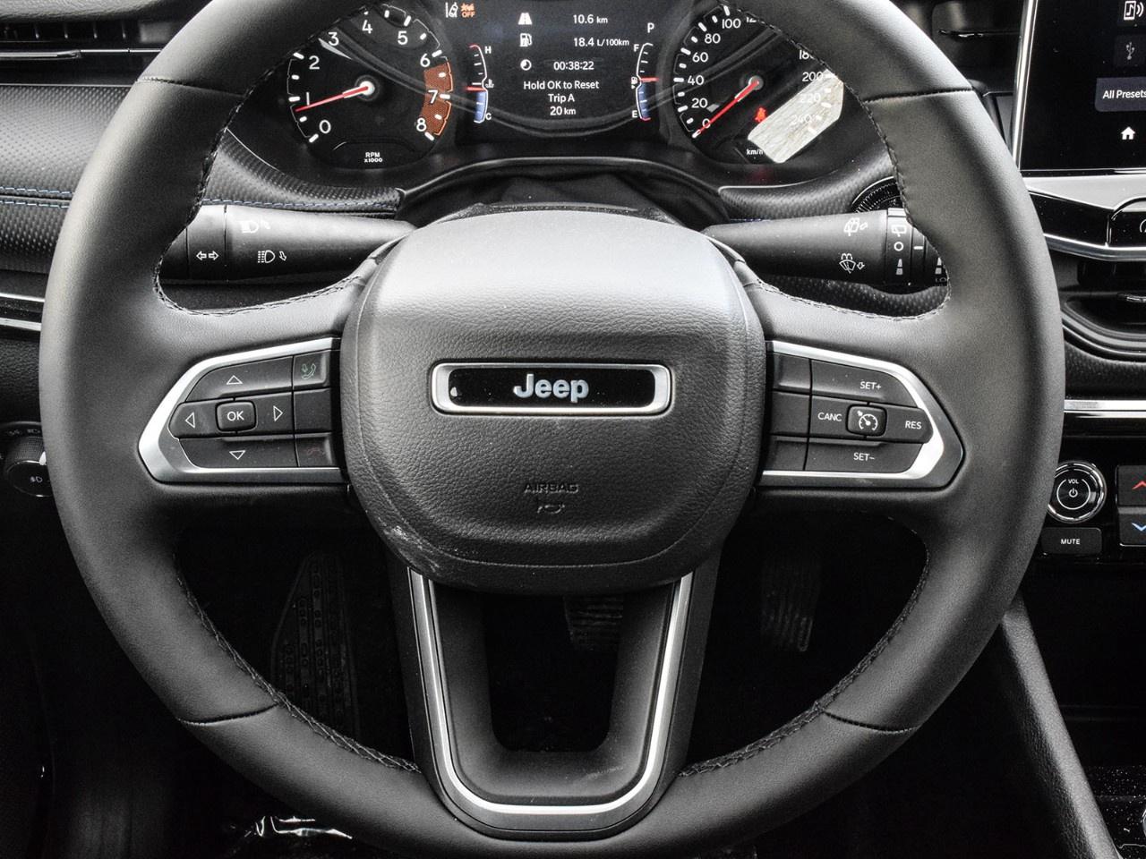 2026 Jeep Compass NORTH 4X4 Photo