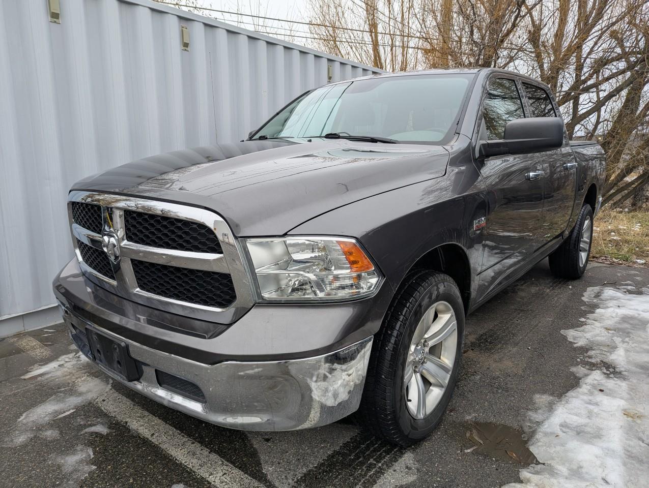 Used 2017 RAM 1500 SLT $226 BI-WEEKLY - SMOKE-FREE, LOCAL TRADE for sale in Cranbrook, BC
