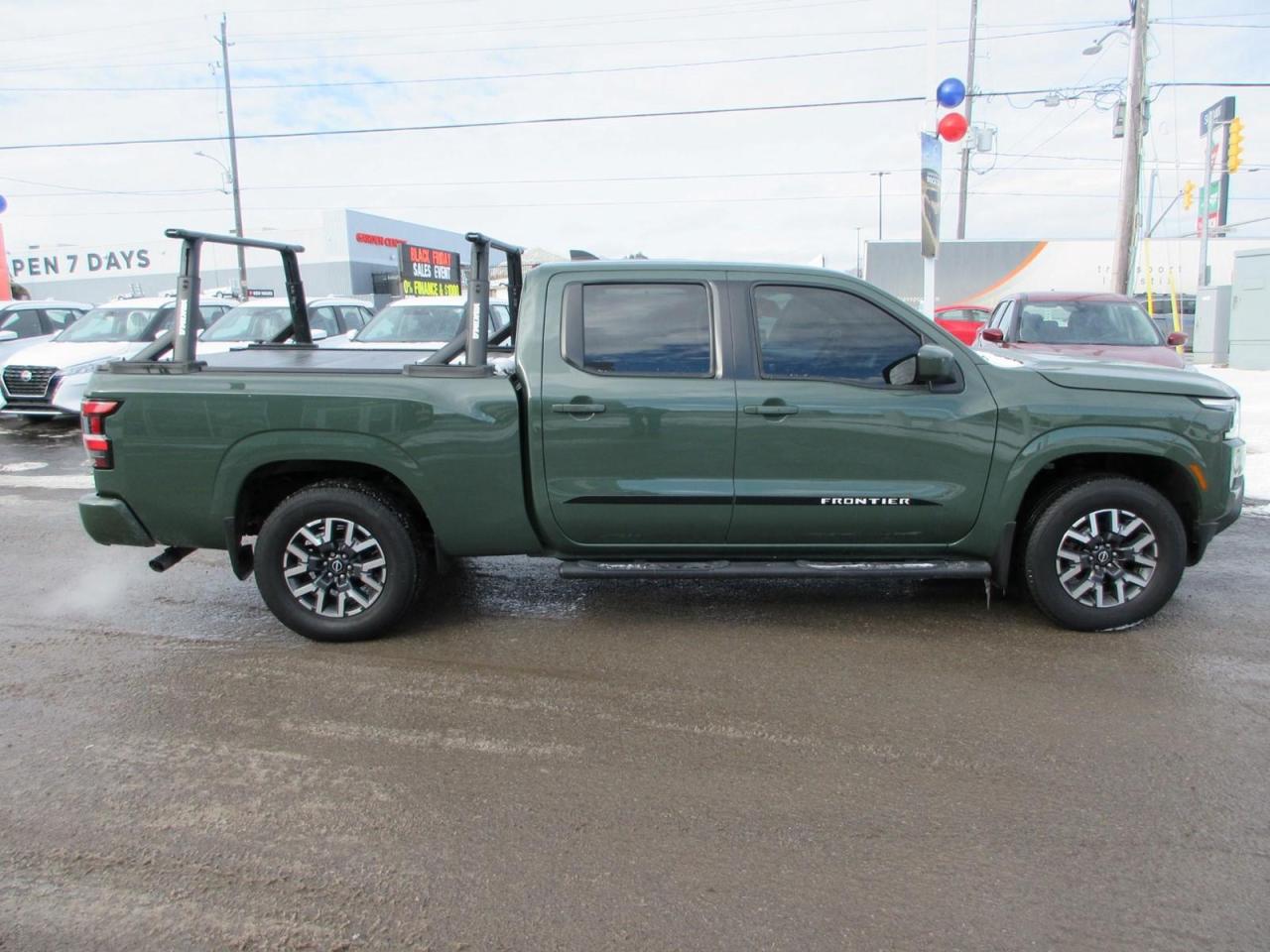 2022 Nissan Frontier SV Photo