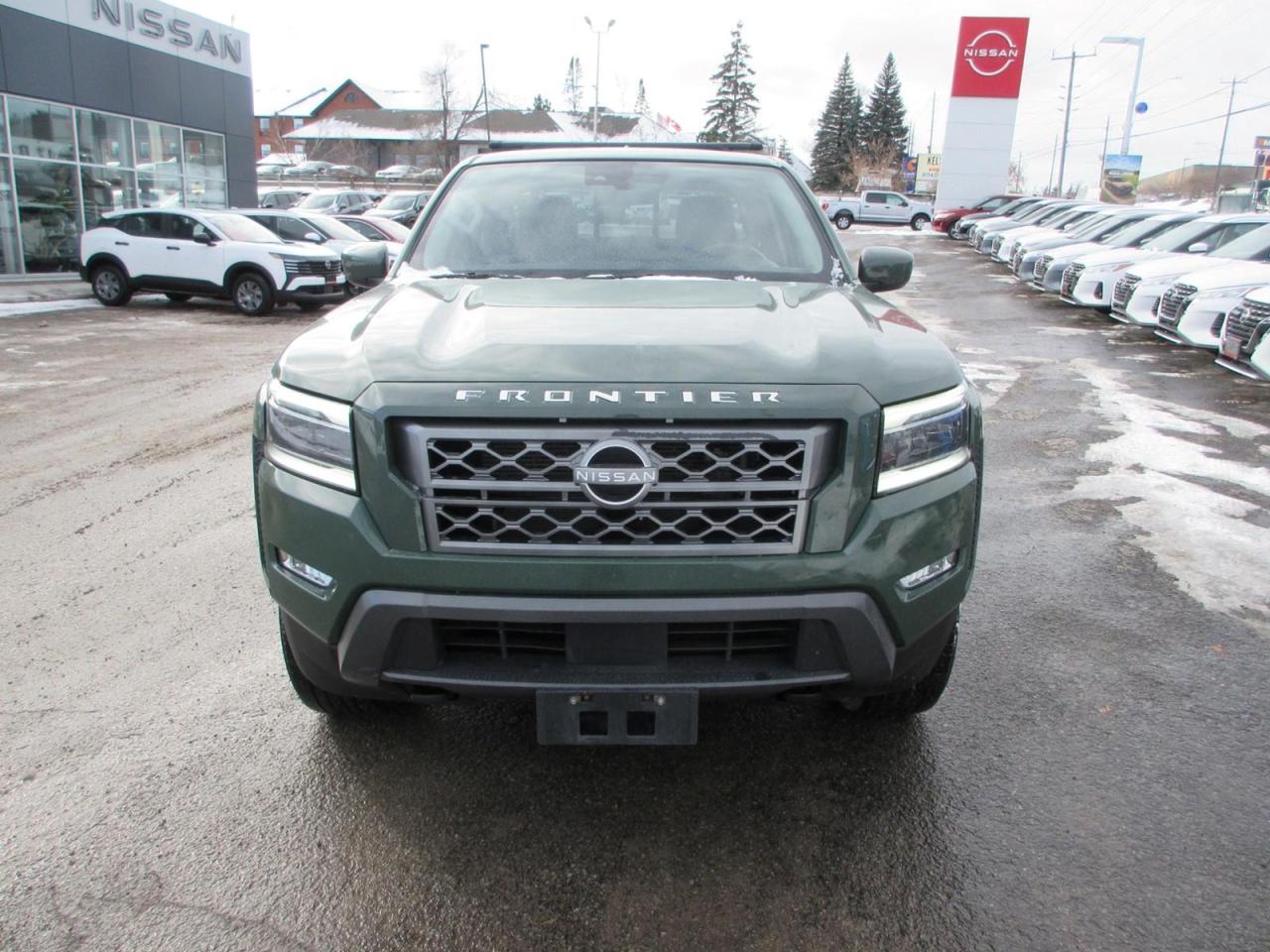 2022 Nissan Frontier SV Photo