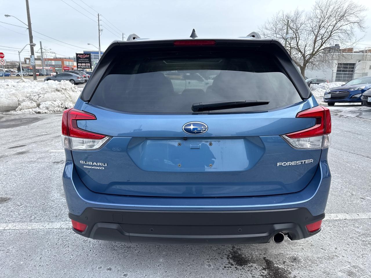 2024 Subaru Forester Limited Photo3