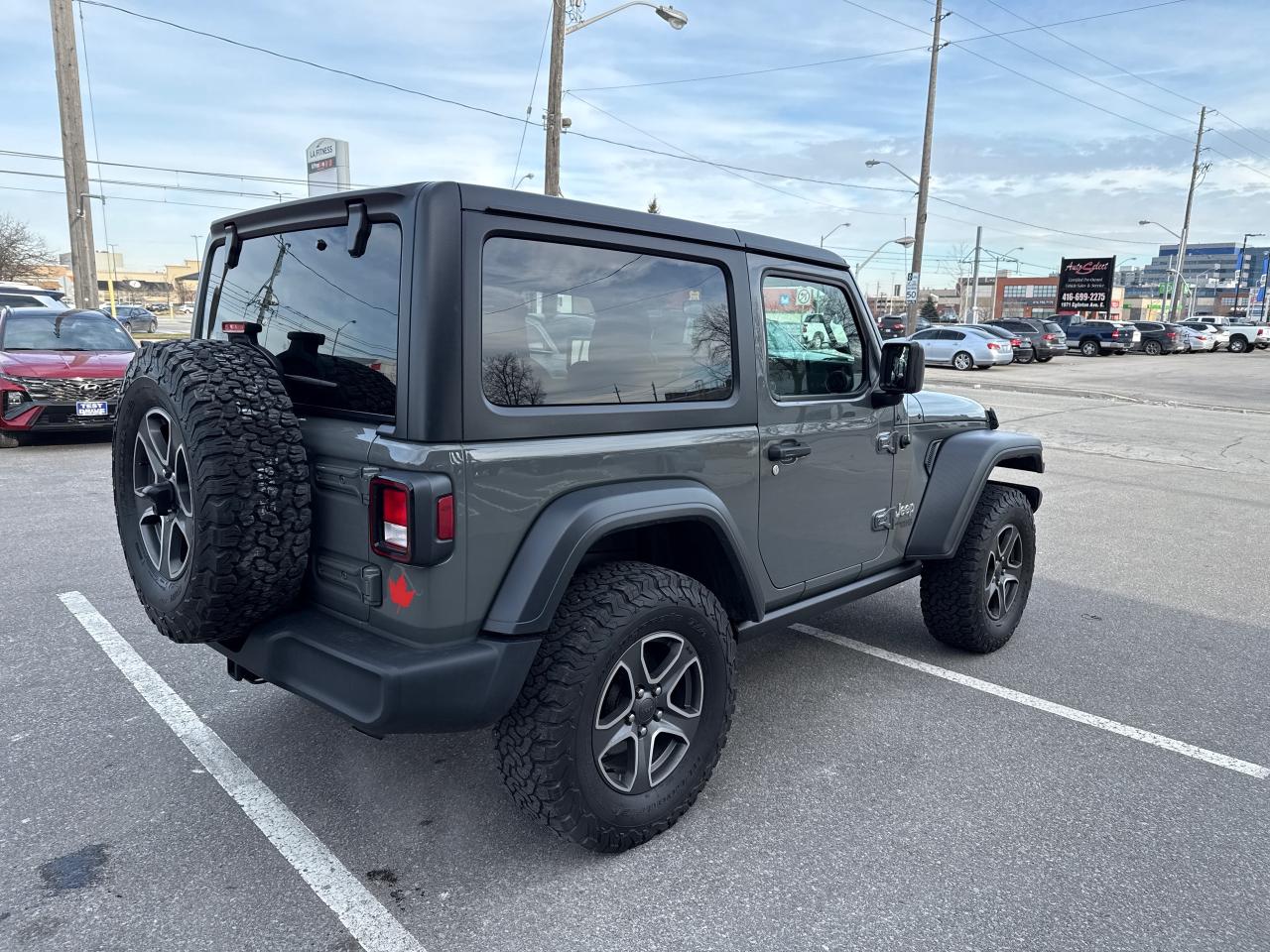 2020 Jeep Wrangler SPORT Photo4