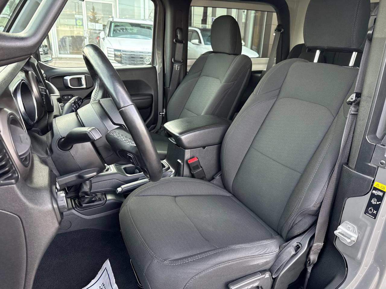 2020 Jeep Wrangler SPORT Photo