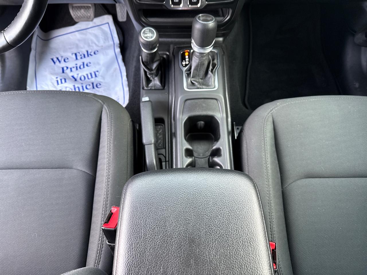 2020 Jeep Wrangler SPORT Photo