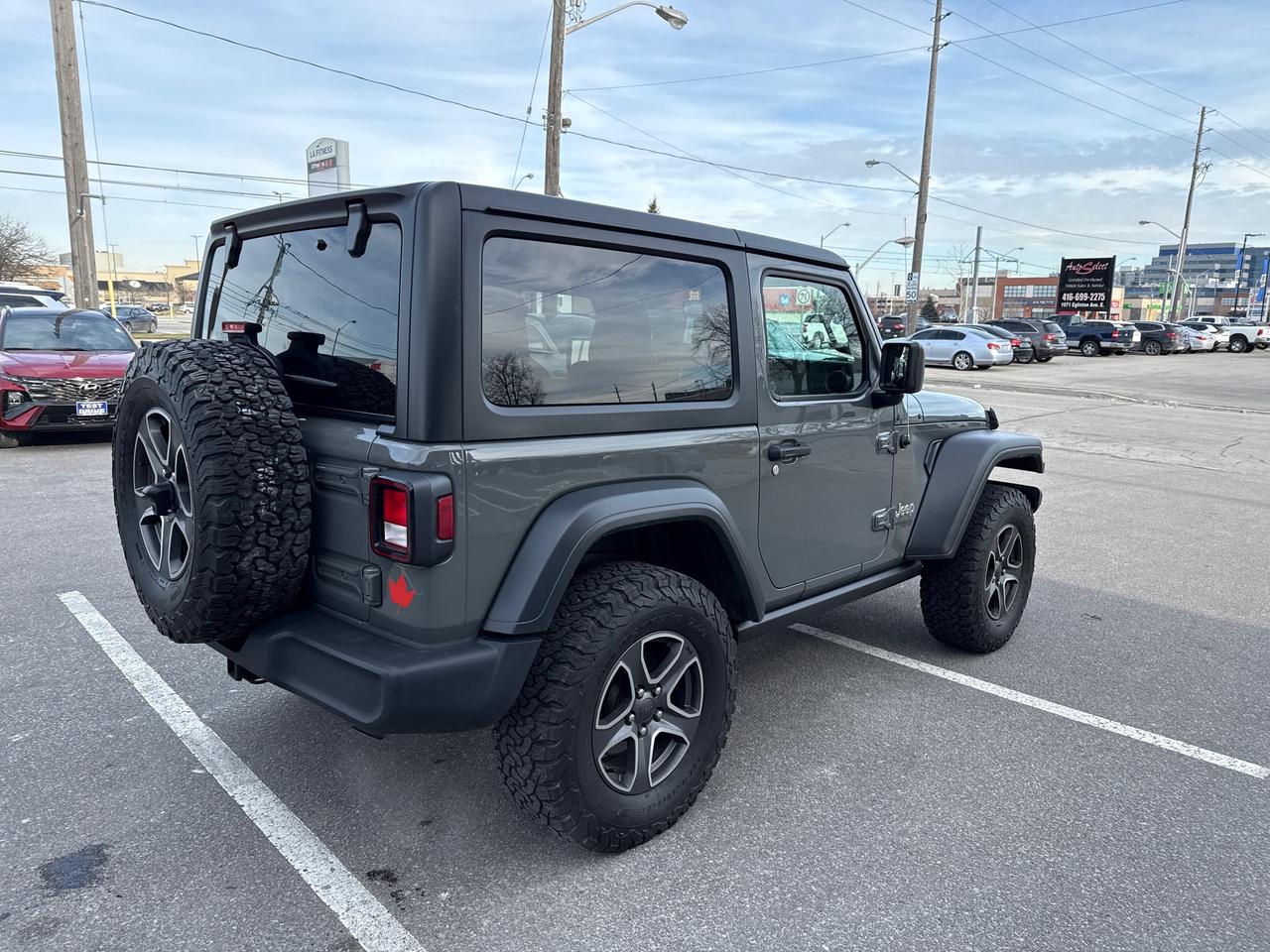 2020 Jeep Wrangler SPORT Photo4
