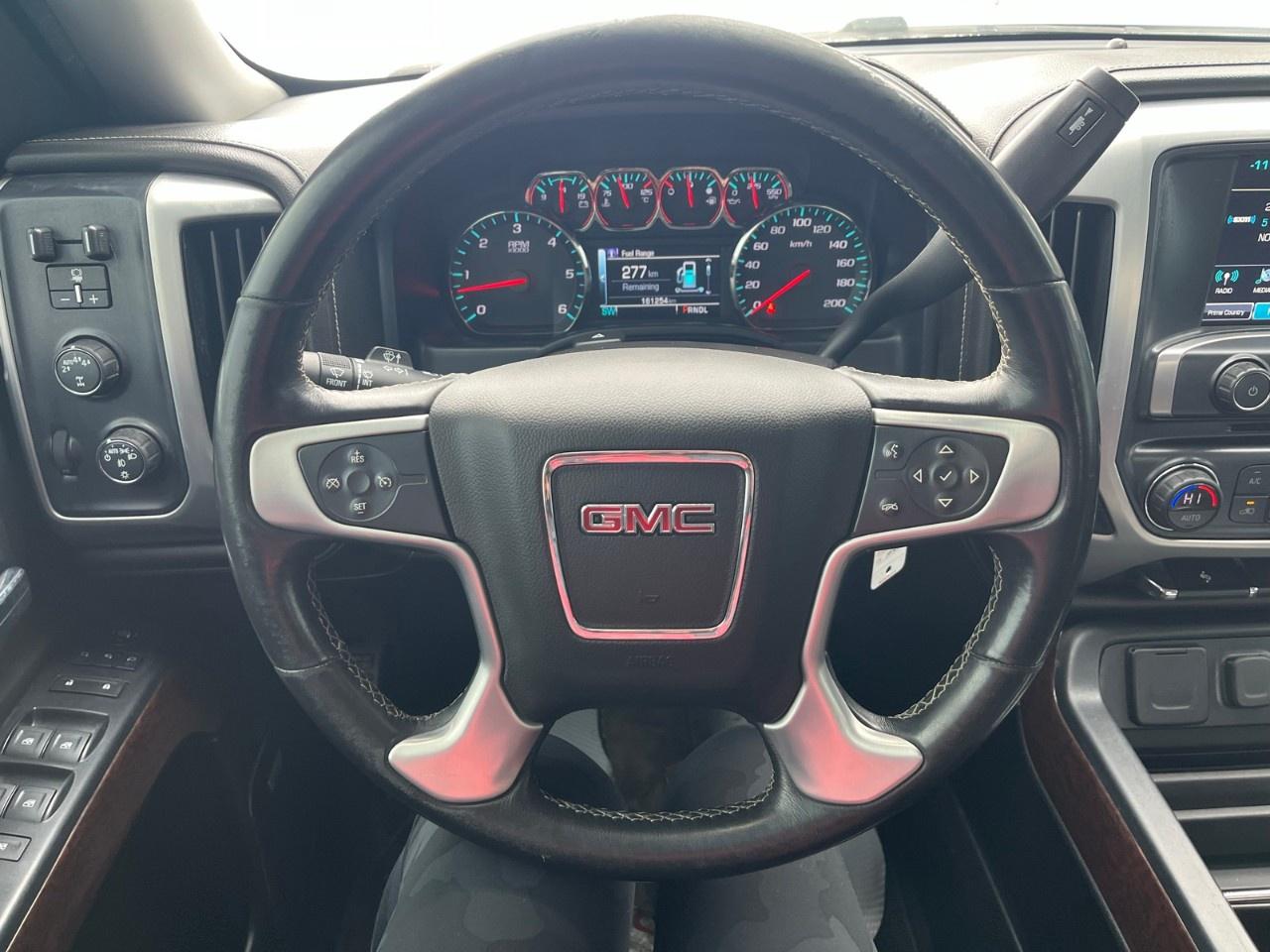 2018 GMC Sierra 1500 4WD CREW CAB SHORT BOX SLT Photo