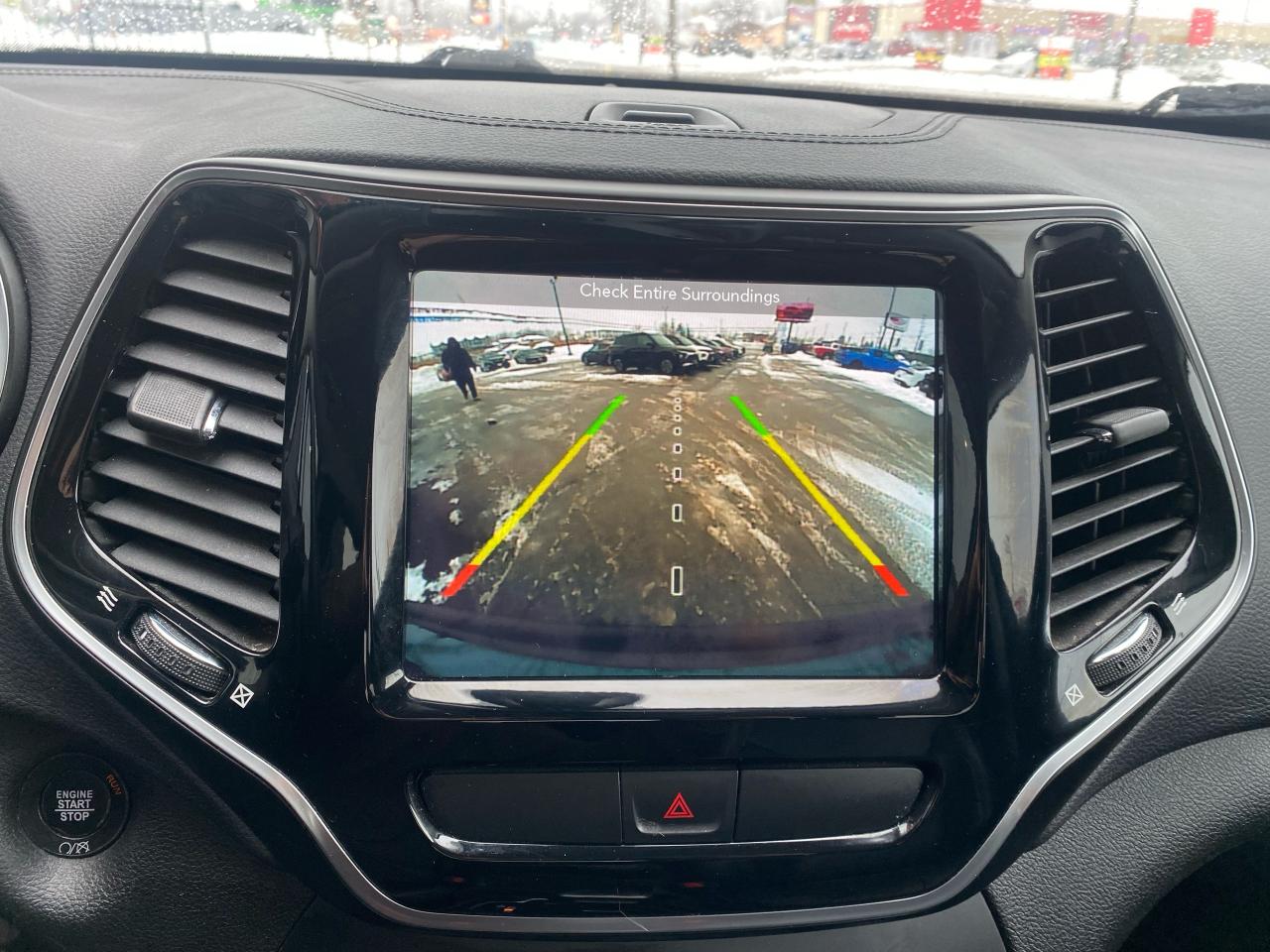 2019 Jeep Cherokee Limited 4X4 Photo