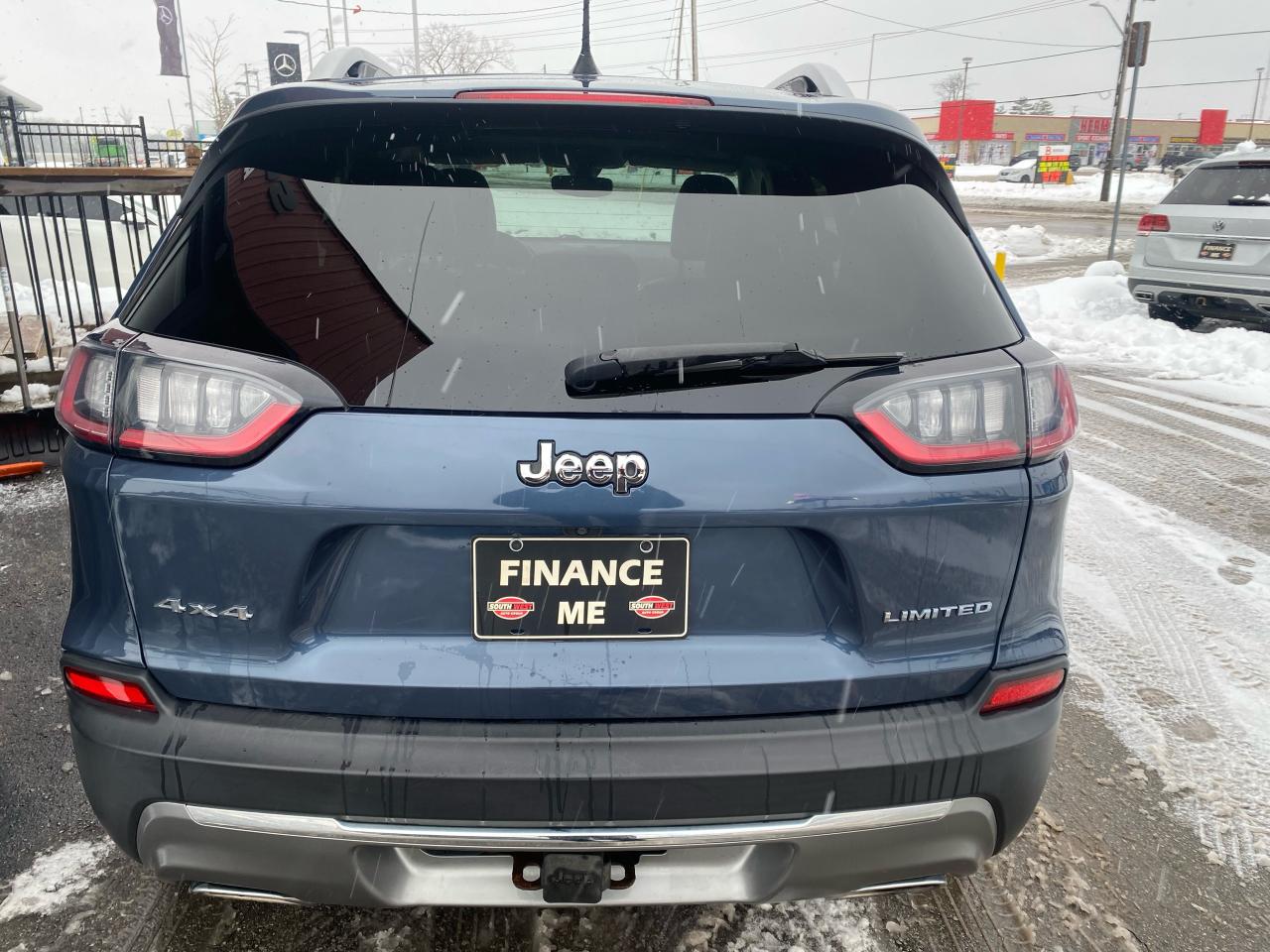 2019 Jeep Cherokee Limited 4X4 Photo3