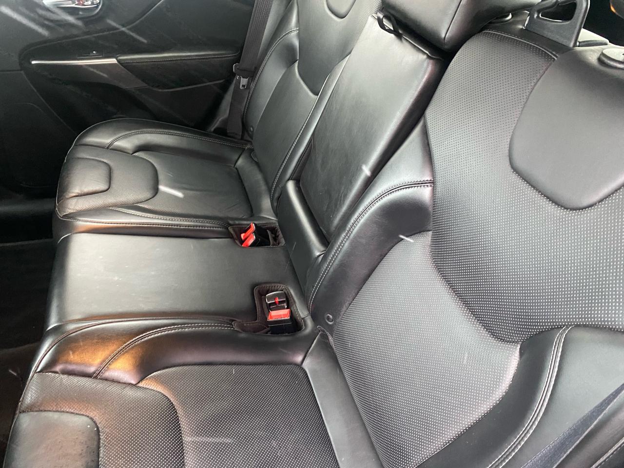 2019 Jeep Cherokee Limited 4X4 Photo