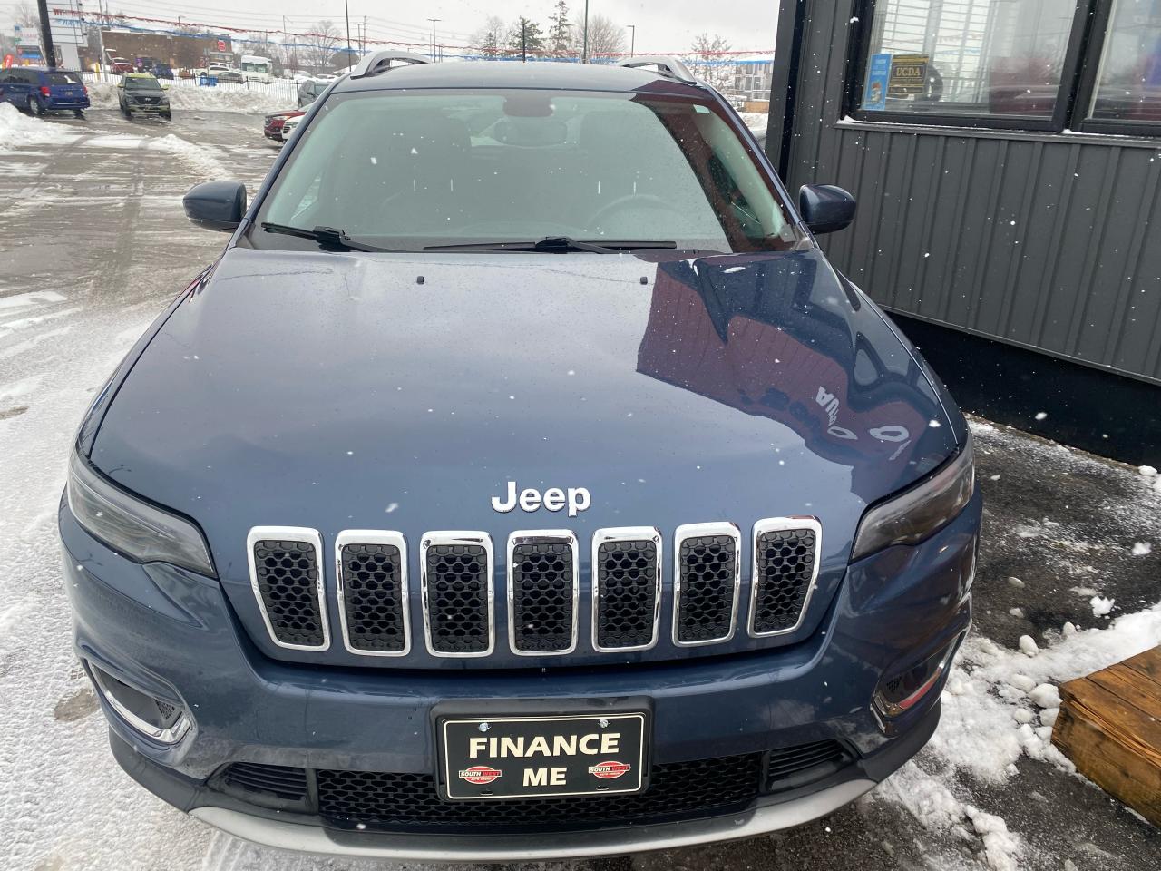 2019 Jeep Cherokee Limited 4X4 Photo2