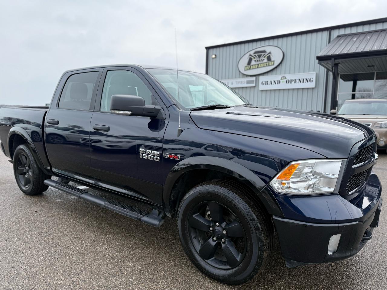 2018 RAM 1500 OUTDOORSMAN - Photo #3