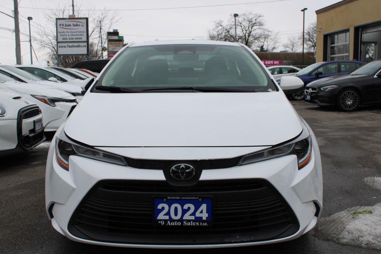 2024 Toyota Corolla LE Plus Photo