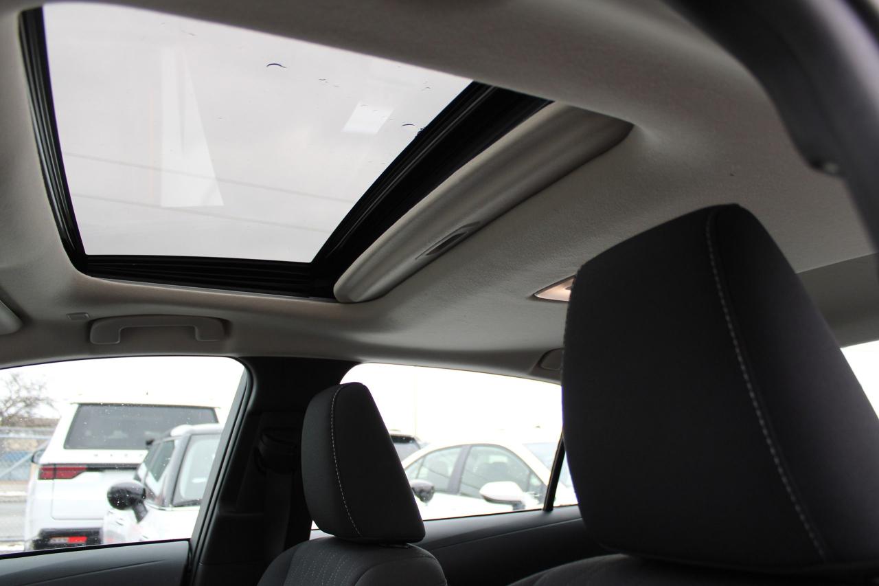 2024 Toyota Corolla LE Plus Photo