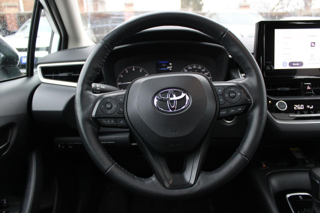 2024 Toyota Corolla LE Plus Photo