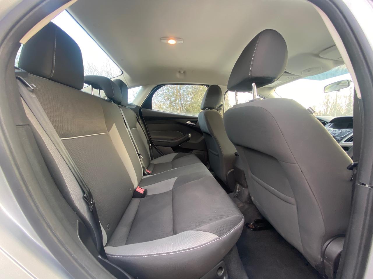 2014 Ford Focus 4DR SDN SE - Photo #10