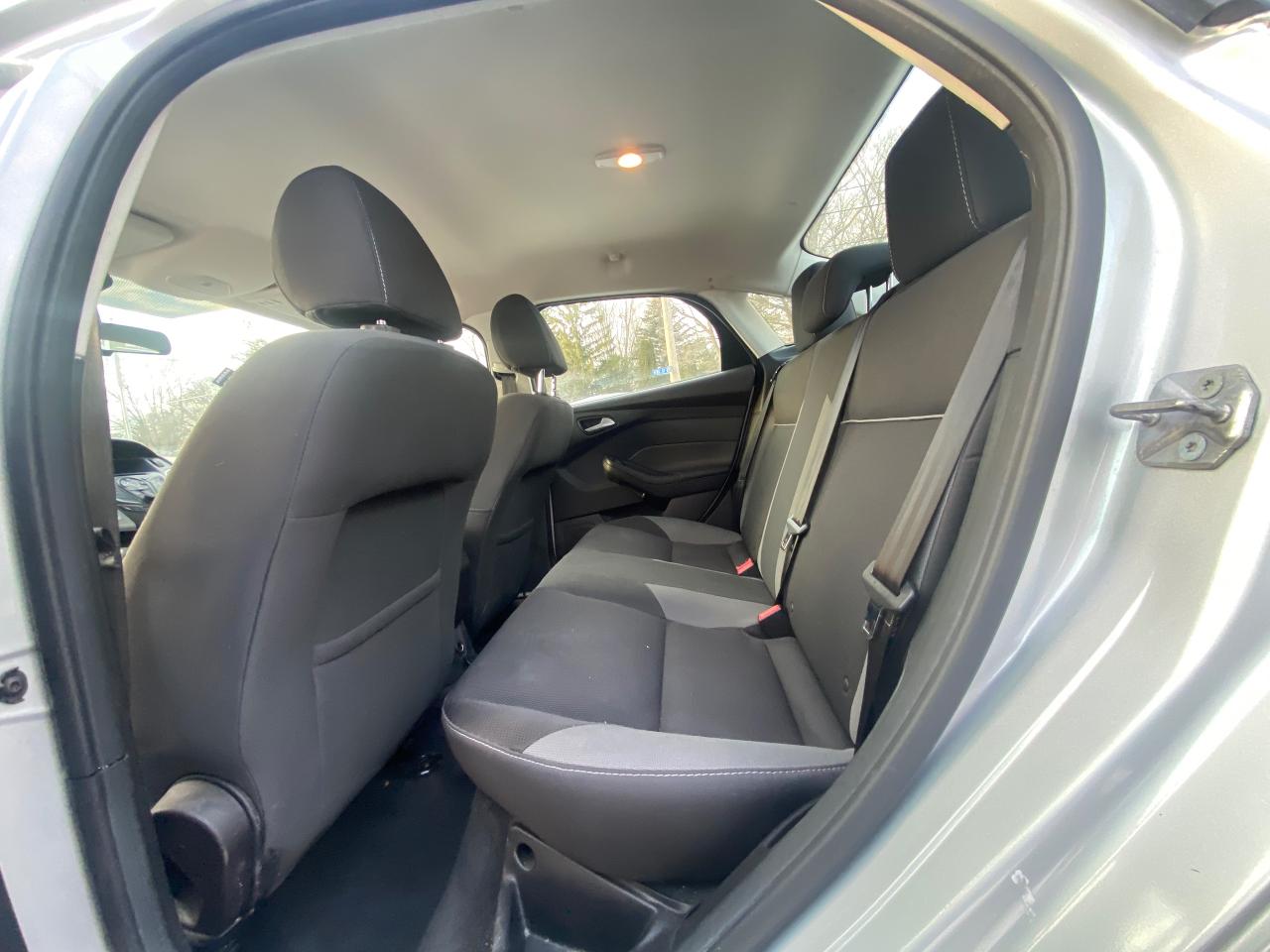 2014 Ford Focus 4DR SDN SE - Photo #12