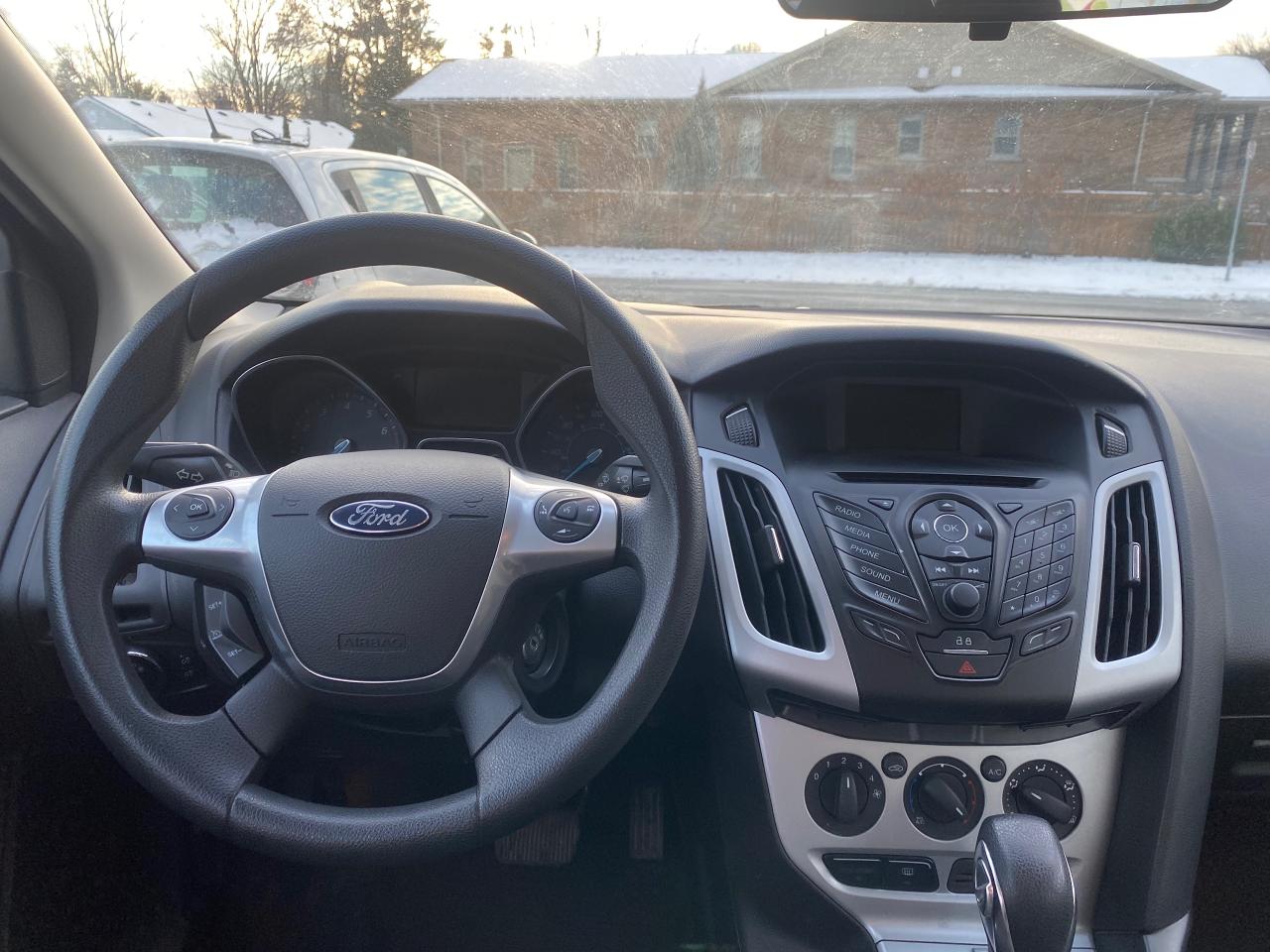 2014 Ford Focus 4DR SDN SE - Photo #13