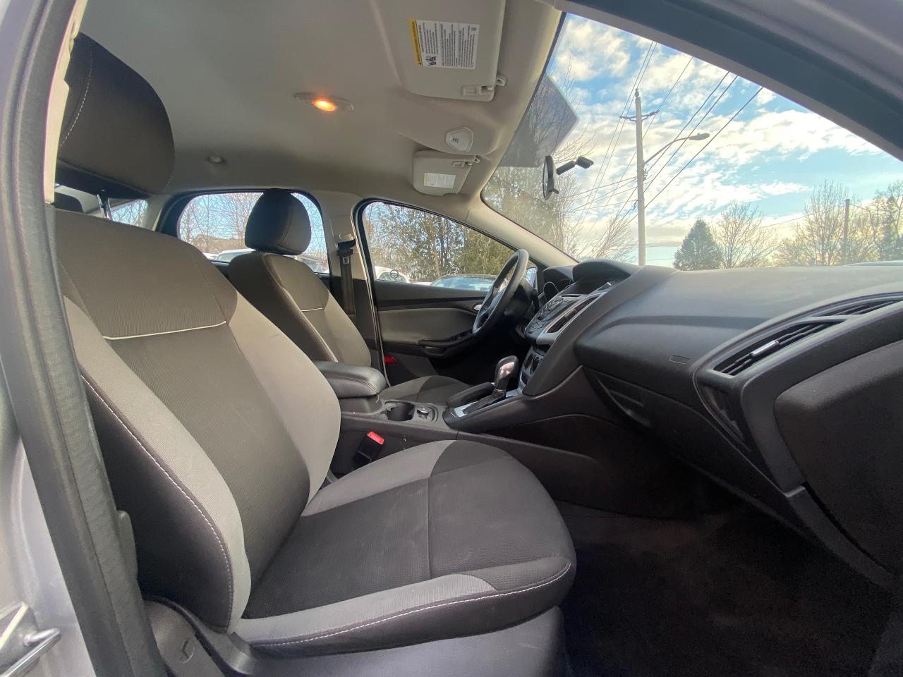 2014 Ford Focus 4DR SDN SE - Photo #9