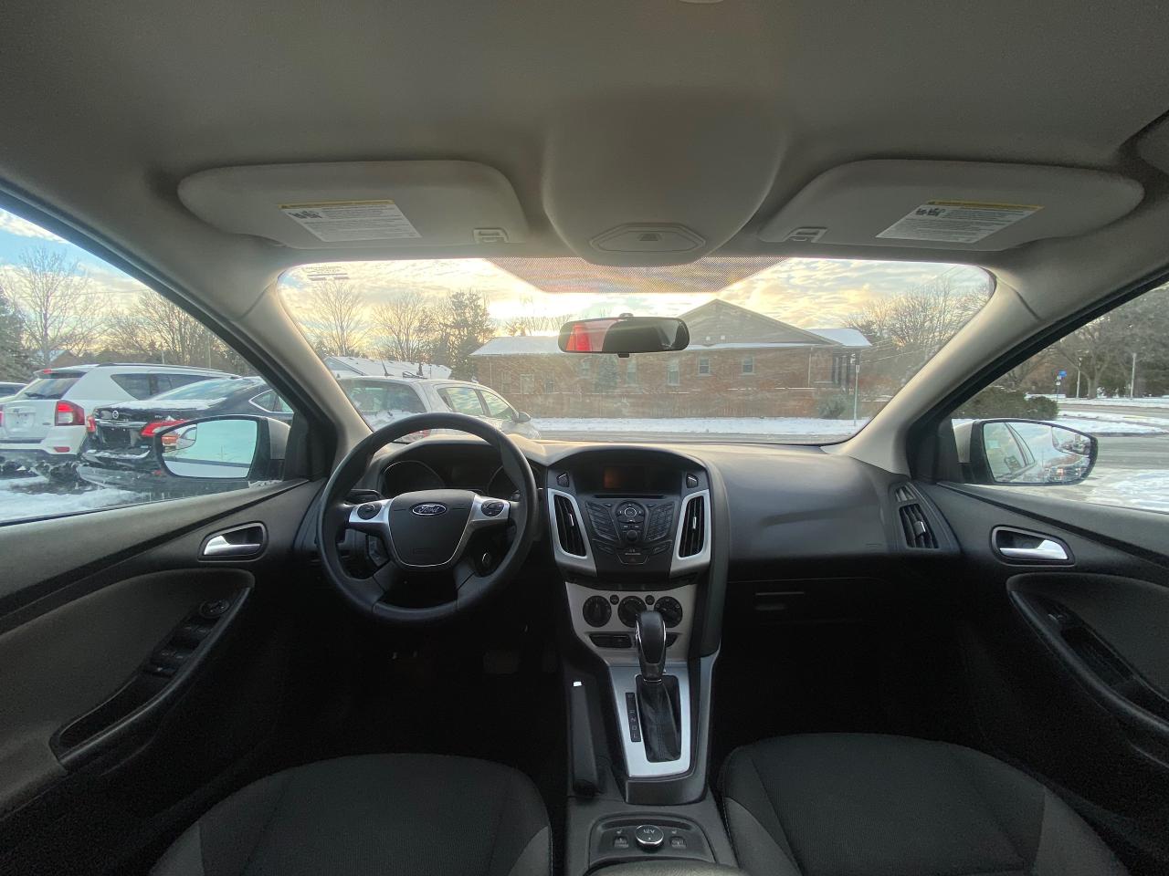 2014 Ford Focus 4DR SDN SE - Photo #14