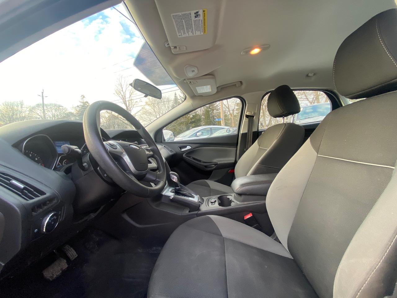 2014 Ford Focus 4DR SDN SE - Photo #11