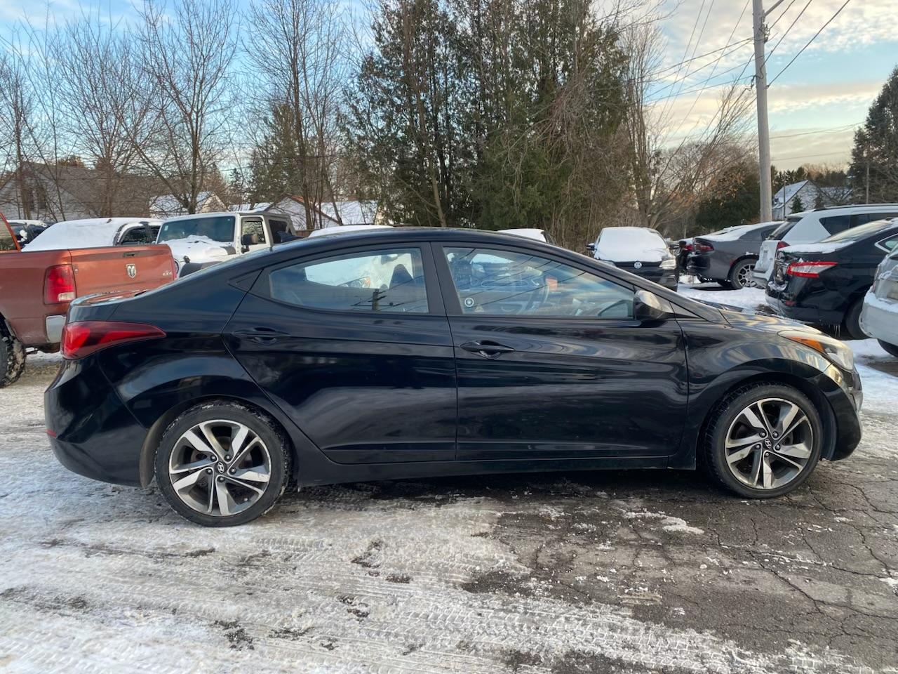 2015 Hyundai Elantra 4dr Sdn Auto GLS - Photo #8