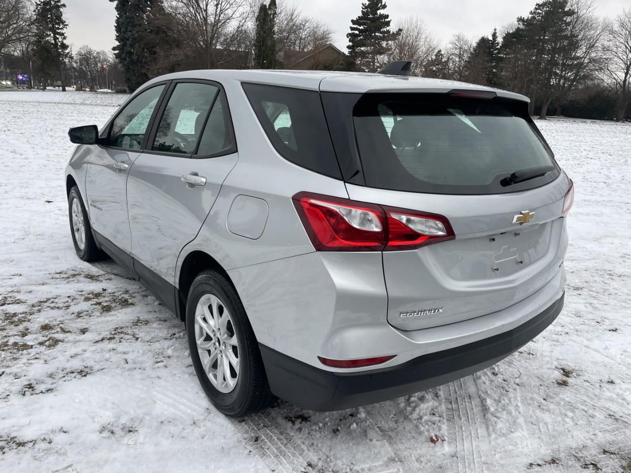 2020 Chevrolet Equinox LS AWD * No Accidents Photo