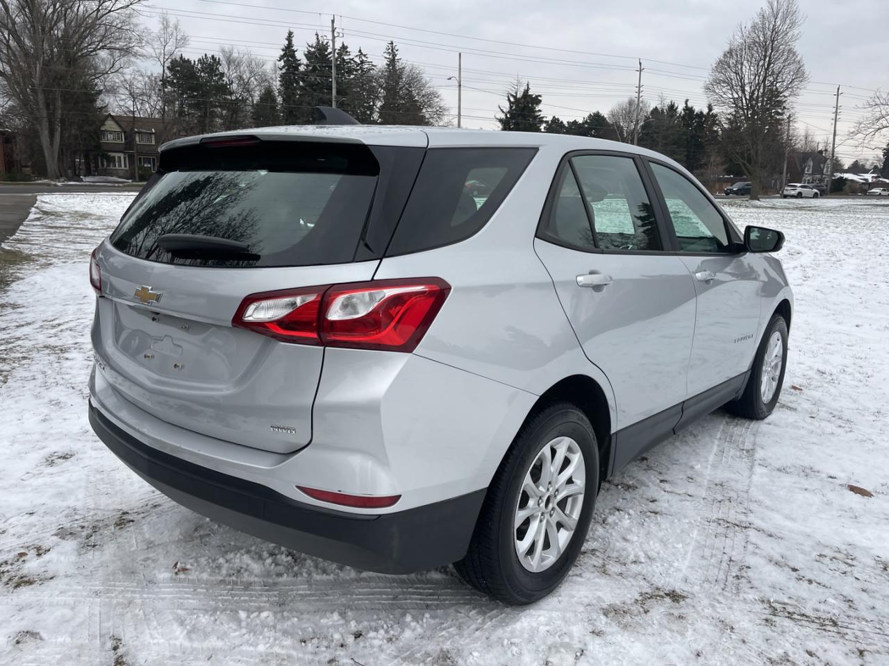2020 Chevrolet Equinox LS AWD * No Accidents Photo
