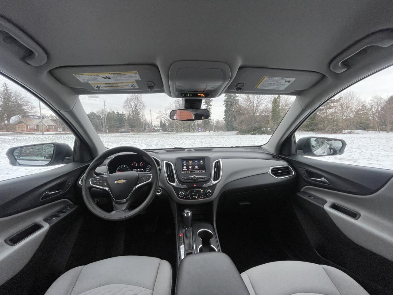 2020 Chevrolet Equinox LS AWD * No Accidents Photo