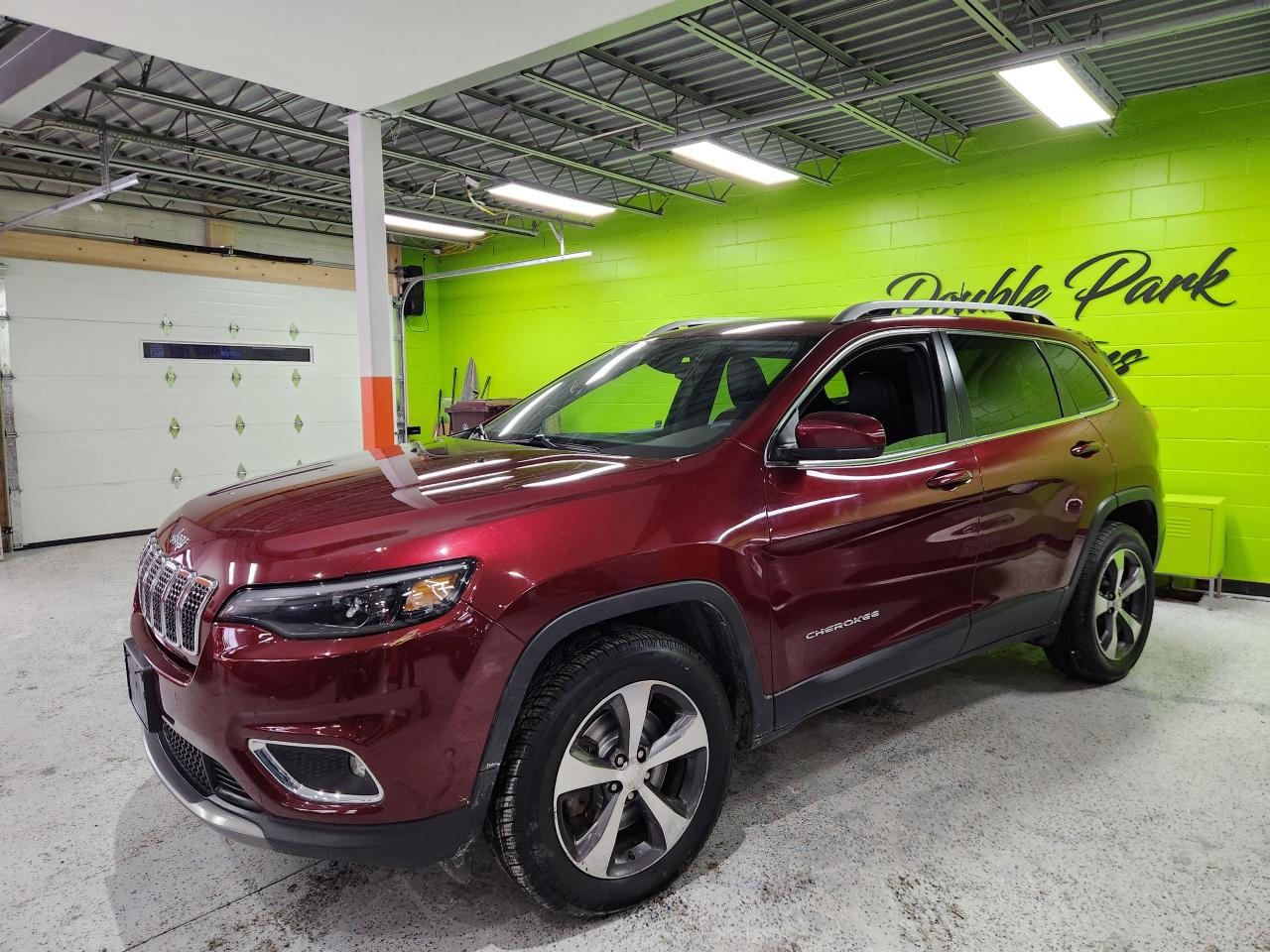 2019 Jeep Cherokee Limited 4x4 Sunroof, Leather Navi, Hitch Photo