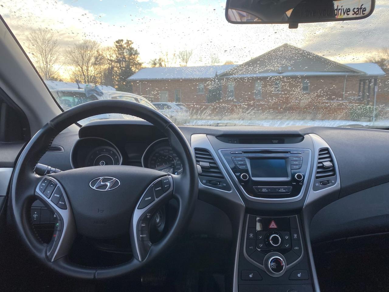 2015 Hyundai Elantra 4dr Sdn Auto GLS - Photo #15