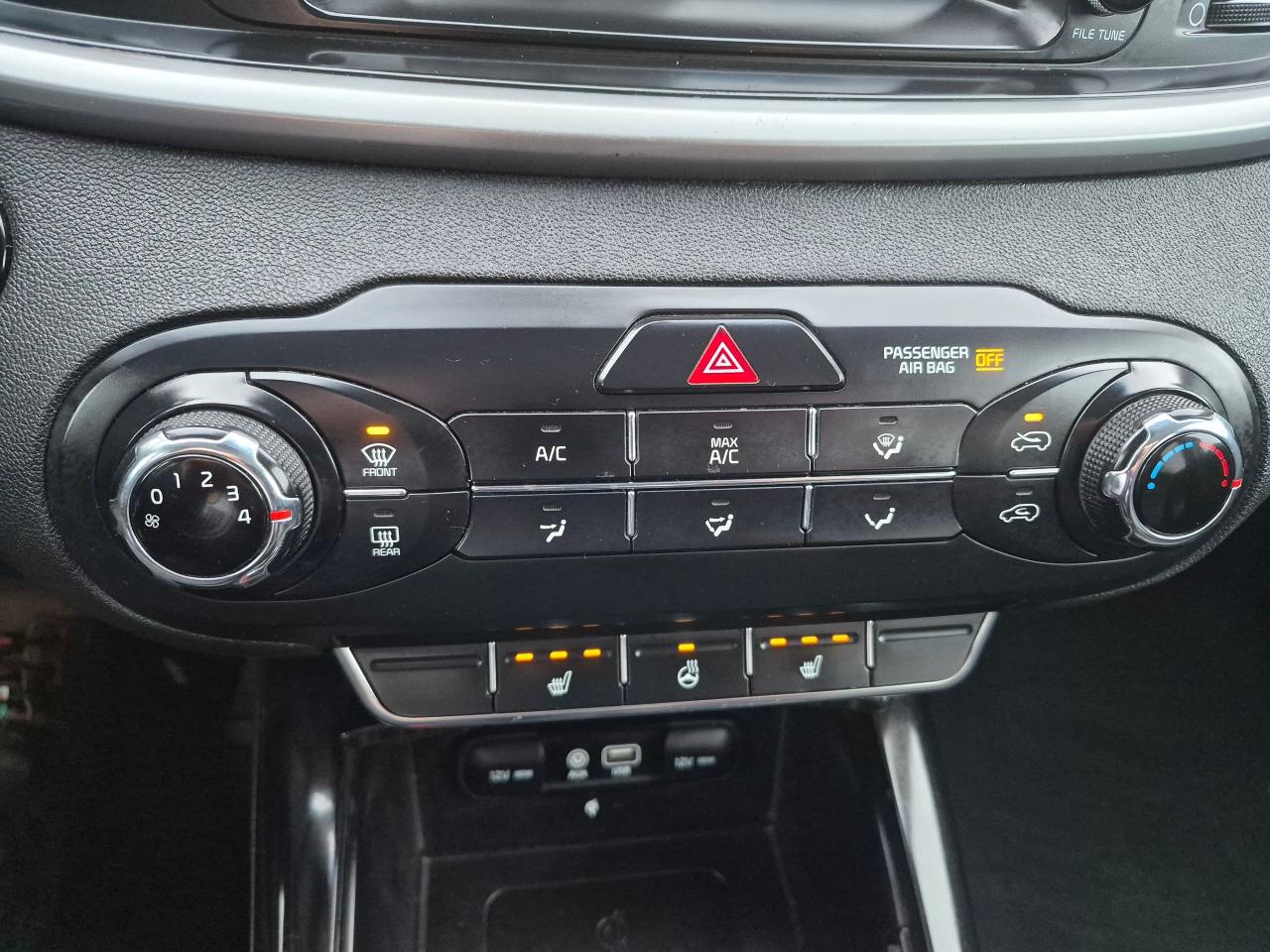 2019 Kia Sorento EX AWD,7 Pass, Lther, Htd Steering & Seats, BU Cam - Photo #24