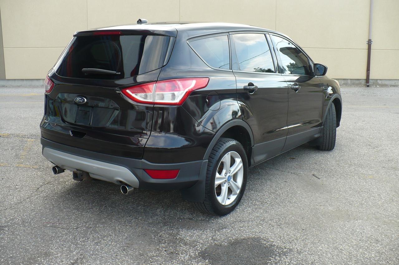 2013 Ford Escape SE Photo