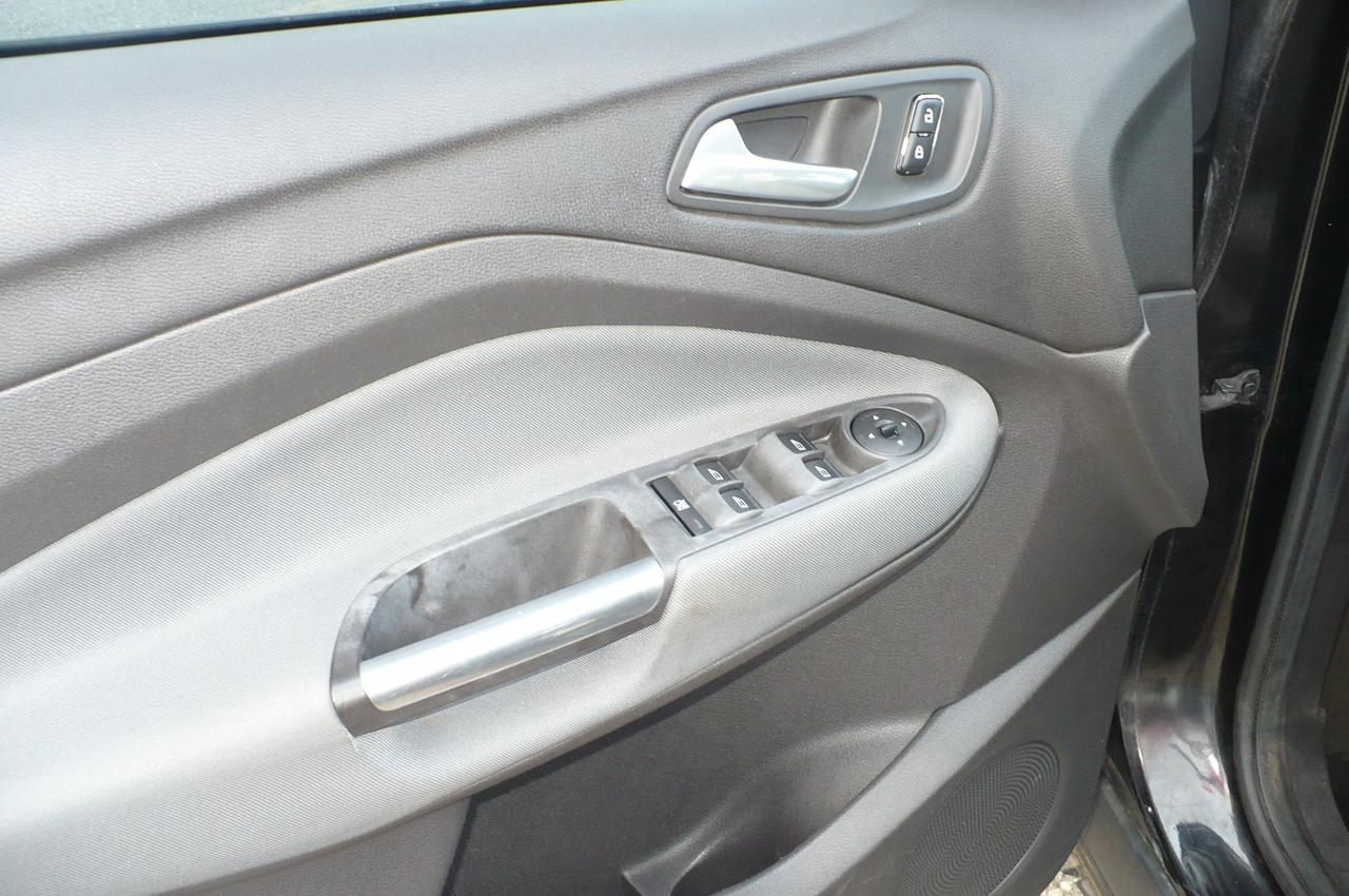 2013 Ford Escape SE Photo